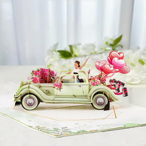 Carte de vœux 3D pop-up « Just Married » avec motif floral de voiture pour célébration de mariage - Product Image 5