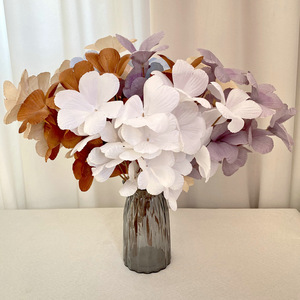 Fleurs artificielles Queyiyi, fleurs de magnolia, 48 cm, décoration de mariage, décoration intérieure, fausses feuilles vertes - Product Image 3