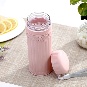 Venta al por mayor de Té de limón al aire libre Durable de moda botella de <span class=keywords><strong>agua</strong></span> de plástico para mujer - Product Image 2