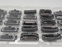 Conector de Ensamblaje de Faros Delanteros Automotrices Eléctricos de 24 Pines Serie 6189-7426 TS Sellado 90980-12A92