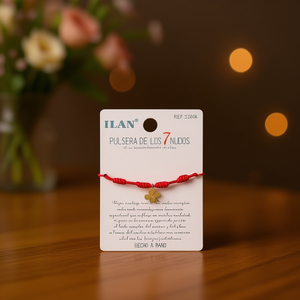 Braccialetto Ilan a Sette Nodi con Cordoncino Rosso e Ciondolo Quadrifoglio, Gioiello Fatto a Mano - Product Image 3