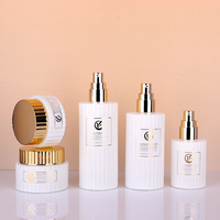 Bouteille en verre cosmétique blanche de style élégant de 40ml avec pompe à fond épais pour lotion crème soin de la peau essence et huiles essentielles