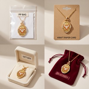 Regalo de Confirmación Católica, Colgante Ovalado de Latón Esmaltado a Mano con Imitación de Perla y Paloma del Espíritu Santo - Product Image 3
