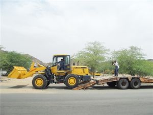 Livraison gratuite Chargeuses-pelleteuses de haute qualité Chargeuse sur pneus 3 tonnes Chargeuses frontales avec godet robuste pour roche - Product Image 5