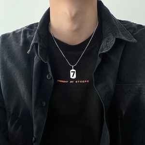 สร้อยคอทองแดงดีไซน์มินิมอลระดับไฮเอนด์ ไม่ลอกสี ลายเลขนำโชค <span class=keywords><strong>7</strong></span> พร้อมจี้รูปกระดูกงู  แบบยูนิเซ็กส์ สไตล์ฮิปฮอป จี้ทรงสี่เหลี่ยม  สำหรับใส่ที่กระดูกไหปลาร้า - Product Image 1