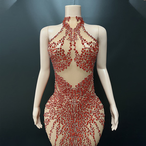 Novance Y4303 Abito da <span class=keywords><strong>Sera</strong></span> Chic con Strass Rossi Scintillanti per Donna, Vestito Lussuoso ed Elegante per Feste <span class=keywords><strong>di</strong></span> Compleanno - Product Image 4