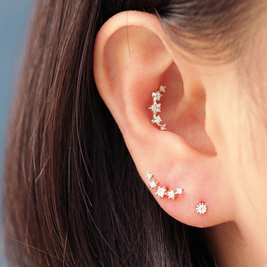 Boucles d'oreilles percées ROXI S925 en argent sterling, style INS, étoile à huit branches simple avec diamants sertis - Product Image 3