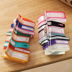 Barrettes à cheveux en acrylique ondulé de style coréen <span class=keywords><strong>2026</strong></span>, pinces à cheveux en forme de griffe, couleur assortie, accessoires de mode pour cheveux, vente en gros - Product Image 1