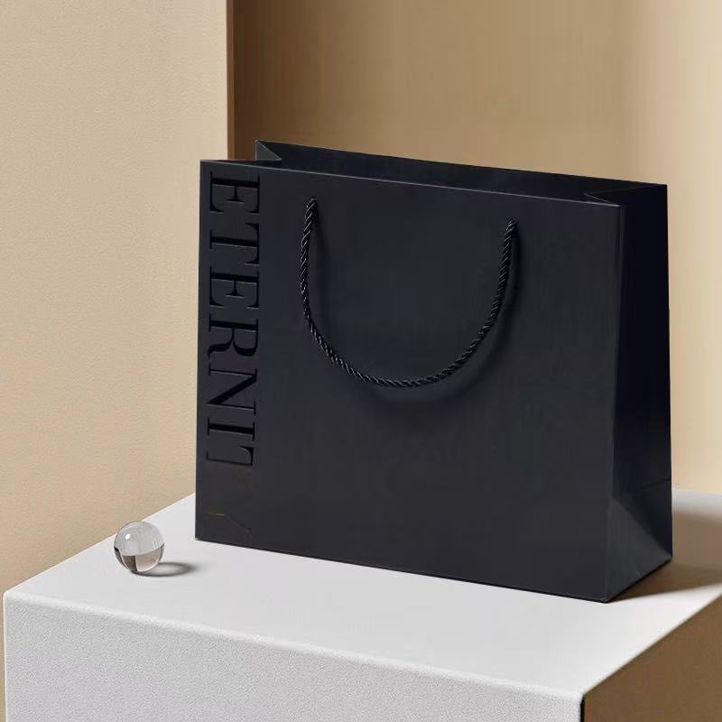 High-Grade Kraft Paper Handbag For Clothing Store Thickened Cosmetics Bag With Custom Logo Printing Gift Bag