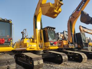 Excavadora Hidráulica Usada Komatsu PC220-8, 22600 kg, Modelo 2022, Rendimiento Superior, Motor y Componentes de Marca Japonesa en Venta - Product Image 2