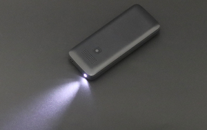 E1801 Téléphone portable pas cher débloqué 1.77 pouces QQVGA Barre de clavier à gros boutons Vieux téléphone simple classique GSM 2G - Product Image 2