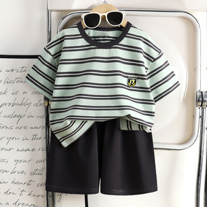 Nuevo Conjunto de Manga Corta - Conjunto Infantil a Rayas de Estilo Delgado - Traje de Aire Acondicionado para Bebé - Pijama para el Hogar - Conjunto de Verano con Cuello Redondo - Product Image 3