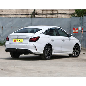 <span class=keywords><strong>Voiture</strong></span> Berline Économique Saic MG MG5 2023 180DVVT Manuelle Édition Jeunesse Tendance à <span class=keywords><strong>Essence</strong></span> - Product Image 2