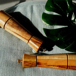 Molinillo de pimienta de madera de <span class=keywords><strong>acacia</strong></span> ajustable, herramientas de cocina de especias de cerámica manual, molinillo de pimienta de sal rosa - Product Image 5