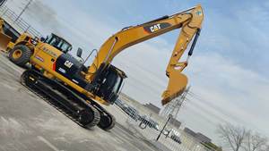 Excavatrice sur chenilles Caterpillar 320D2 de fabrication japonaise, 20 tonnes, avec moteur et moteur, certifiée CE, modèle 2021 en stock - Product Image 4