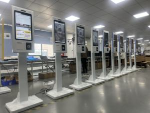 MILEC 27" Kiosque de restauration rapide à livraison rapide avec imprimante de reçus, lecteur de code QR, paiement mobile, garantie de 3 ans - Product Image 3