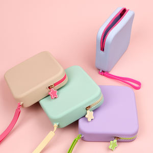 Porte-monnaie en silicone portable à la mode en gros avec bracelet Porte-monnaie pour femmes - Product Image 4