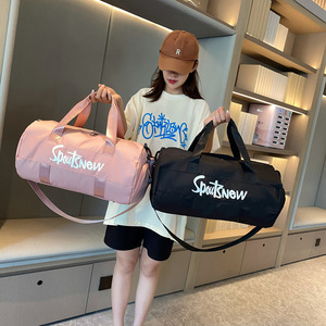 Lettre Imprimer Coloré Étanche Sports Gym <span class=keywords><strong>Voyage</strong></span> Passer une Nuit <span class=keywords><strong>Week</strong></span>-<span class=keywords><strong>end</strong></span> Femmes Nuit Duffle Duffel Sac avec Compartiment À Chaussures - Product Image 2