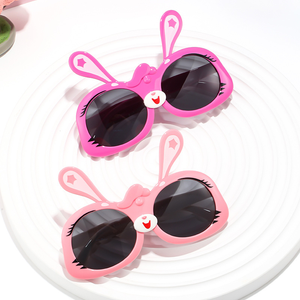 แว่นกันแดดเด็กการ์ตูนลายกระต่ายรุ่นใหม่ แว่นตาสำหรับเด็กผู้หญิง คุณภาพสูง วัสดุ TPEE โพลาไรซ์ - Product Image 1
