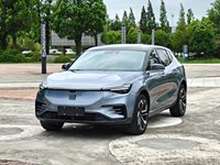 Enovate ME7 électrique d'occasion 2021, design Pininfarina, toit panoramique, caméra 360°, sièges en cuir Nappa, chauffage, ventilation, adaptatif