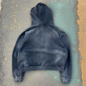 Sudadera con Capucha Corta Unisex QIANSHI, Estilo Holgado con Hombros Caídos, Lavado Ácido, Cierre de Cremallera, Diseño Gráfico Personalizado, Estilo Cuadrado, Desgastada, con Pedrería - Product Image 4