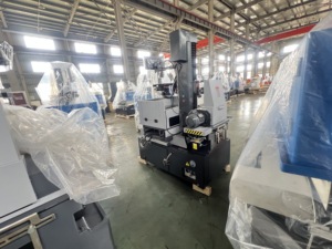 Mesin Edm pisau kecil Edm ukuran kecil kecepatan tinggi DK7735 mesin Edm pemotong kawat - Product Image 3
