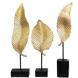 Diseño de hoja con acabado dorado, artículo decorativo de estilo europeo, arte minimalista, lujo abstracto, hogar, escritorio, decoración de Hotel, adorno de Metal - Product Image 1