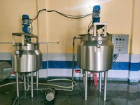 Chaudière à vapeur industrielle à double enveloppe de 1000 L avec pression de 2 MPa pour la transformation de sauces, de sirops et de pâtes
