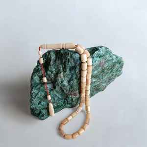 Cuentas de cuerno de búfalo tradicionales, Tasbih, artesanía natural, cuentas de oración hechas a mano para uso devocional, meditación y reflexión consciente. - Product Image 3