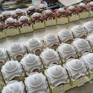 Figurine religieuse en résine WeiVista Église catholique <span class=keywords><strong>Saint</strong></span> Sculpture Style antique Fabricant de décoration intérieure - Product Image 4