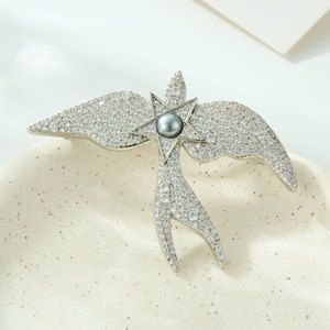 Swallow Brooch Copper Alloy Micro Inlaid Zircon Imitation Pearl Real Gold Plated Animal Wings Design Unisex Clothing Accessory - Product Image 4