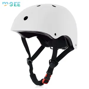 Helm sepeda Skateboard, helm keselamatan, helm Skateboard sepeda, sampel gratis, helm bisa disesuaikan, untuk bersepeda, skuter, papan seluncur