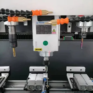 Japonya'da yapılan Mini  cnc freze işleme yüksek hassasiyetli dayanıklı ve kompakt delme freze makinesi