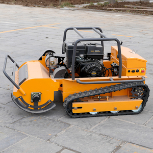 Liquidación por Promoción: Desbrozadoras Industriales con Control Remoto y Altura Ajustable de 1000 mm para Terrenos Forestales - Product Image 1