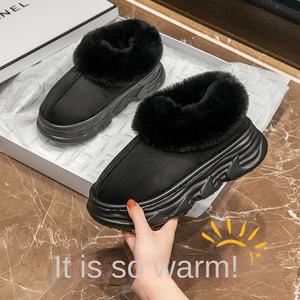 Bottes d'hiver en coton doux à semelle épaisse de 6 cm pour femmes et hommes, bottes de neige chaudes avec doublure en fourrure, pantoufles courtes pour couples - Product Image 4