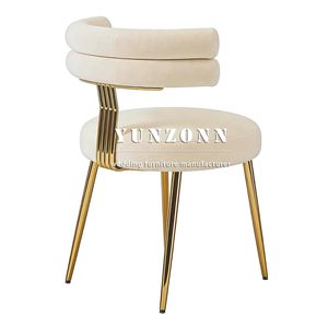 Ghế tiệc cưới sang trọng bằng nhung vàng cao cấp cho thuê sự kiện - Product Image 4