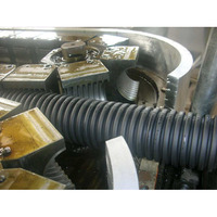 Machine d'extrusion automatique chinoise à vis simple pour tuyaux ondulés en HDPE, PE, PVC avec moteur, pompe et boîte de vitesses
