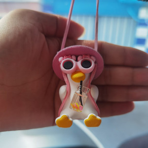 Pendentif de voiture en plâtre Yu Xiang Yuan Duck, figurine de dessin animé oscillante pour la décoration intérieure de voiture - Product Image 2