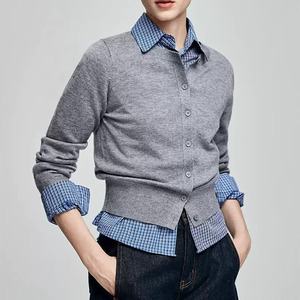 <span class=keywords><strong>Cardigan</strong></span> in Maglia a Spalla Regolare, Leggero, con Collo Tondo, in Misto <span class=keywords><strong>Lana</strong></span> per <span class=keywords><strong>Donna</strong></span>, Personalizzabile con Logo, Vendita all'Ingrosso - Product Image 3