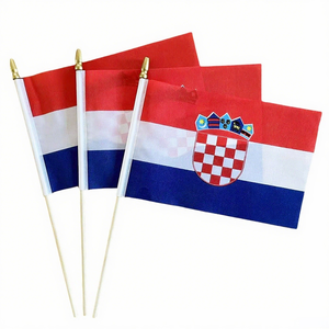 Drapeaux croates de bâton croate de poche 12x18 imprimé 150D Polyester bâton en bois massif drapeau de pays - Product Image 3