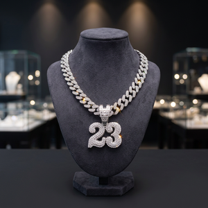 Collar con colgante de diseño numérico de 23 con incrustaciones de moissanita, chapado en rodio, cadena de eslabones cubanos color plata, estilo Hiphop para Streetwear - Product Image 2