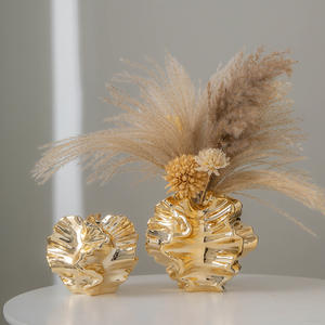<span class=keywords><strong>Vase</strong></span> en céramique électro-plaqué de style européen Moyen-Orient Luxe doré Hydroponique Fleurs séchées Décoration d'intérieur Ornements - Product Image 1