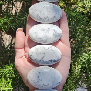 Piedra de Palma de Turquesa Blanca Natural de Alta Calidad al por Mayor para Decoración del Hogar y Energía - Product Image 4