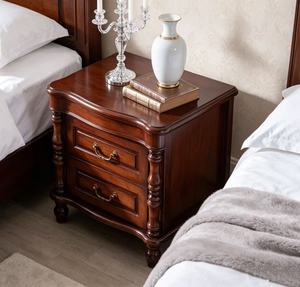 Mesita de Noche Clásica de Madera Maciza de Nogal Oscuro, con 2 Cajones Empotrados y Patas de Husillo Talladas, para Dormitorio Tradicional - Product Image 2