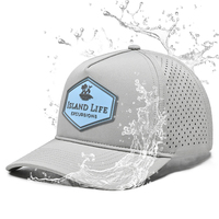 Gorras de poliéster personalizadas al por mayor, gorra de béisbol con agujeros cortados a láser, diseño de alta calidad, Parche de goma con logotipo, sombrero impermeable de 5 paneles