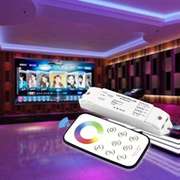 Contrôleur LED RGB sans fil RF + Récepteur R3 DC12-24V 3A 3CH 10 Modes Dynamiques 4096 Niveaux Sans Scintillement pour LED RGB