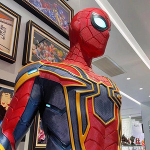 Statua di <span class=keywords><strong>Spiderman</strong></span> a Grandezza Naturale in Resina per Decorazione d'Interni, Figura d'Azione Cinematografica di Grandi Dimensioni - Product Image 6