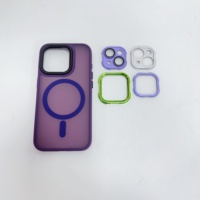 Peau Sensation TPU + Acrylique Magnétique Sans Fil Charge Givré Antichoc Couverture Mat Transparent Téléphone Cas pour iPhone 16 15 Pro Max