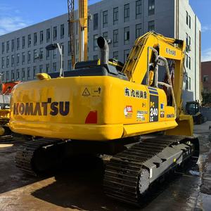 Excavatrice sur chenilles Komatsu PC240 d'occasion, modèle original Komatsu PC240, faible nombre d'heures de travail, bon état, à vendre - Product Image 5