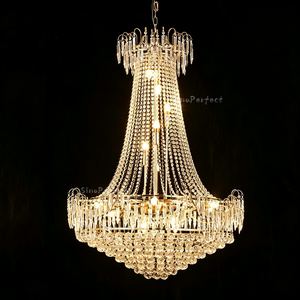 Lustres de luxe modernes en or avec bougies LED et cristaux, en fer électroplaqué, pour plafonds hauts, décorations suspendues - Product Image 1